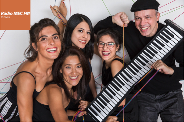 POrquestra's tweet photo. Hoje às 22h tem PO
na Rádio MEC FM 99,3 RJ <3 https://t.co/Nj0m23weoA