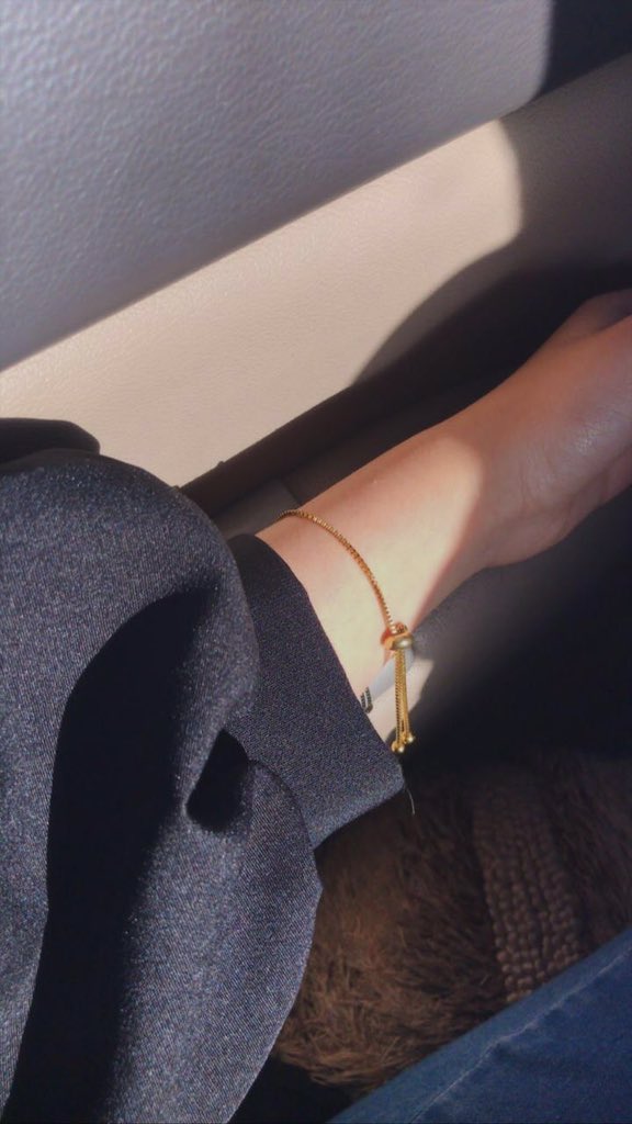 من ذات الشجرة صنعوا بندقية وكمان🖇.