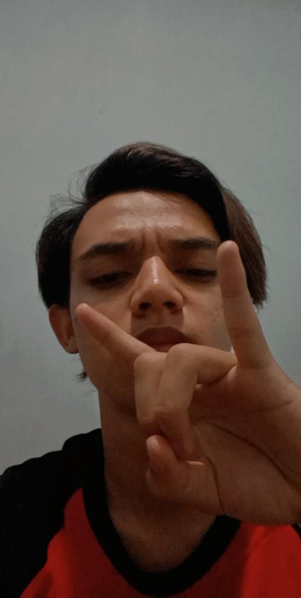 oopanss tweet picture