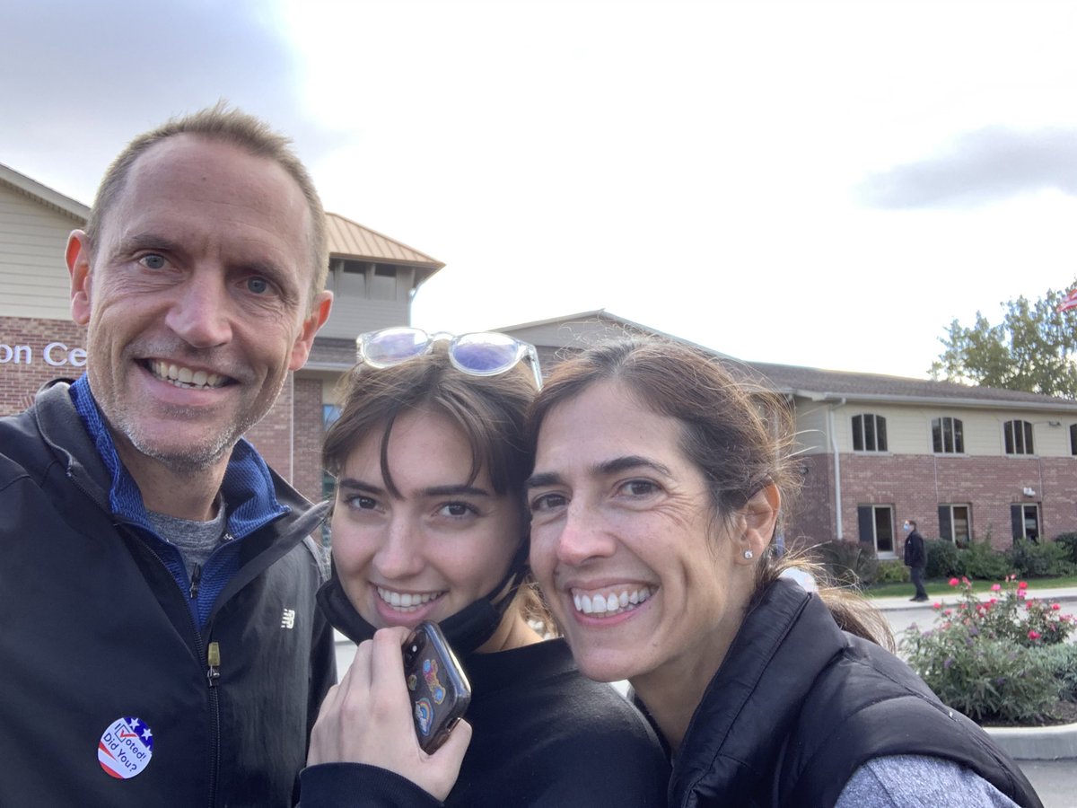 GeorgeJHoffman's tweet photo. 3/4ths Team Hoffman ⁦@HoffmanCamilla⁩ &amp; ⁦@gabgabgal11⁩ exercised their franchise in person this beautiful Hoosier Fall day!  ⁦@sarah_hoffman10⁩ already voted absentee from lovely ⁦@KenyonCollege⁩ .
Team Hoffman batting 1.000🎯
Sorry ⁦@DavePurk⁩ 😳🤟🏻 https://t.co/n1UGrsjyOc