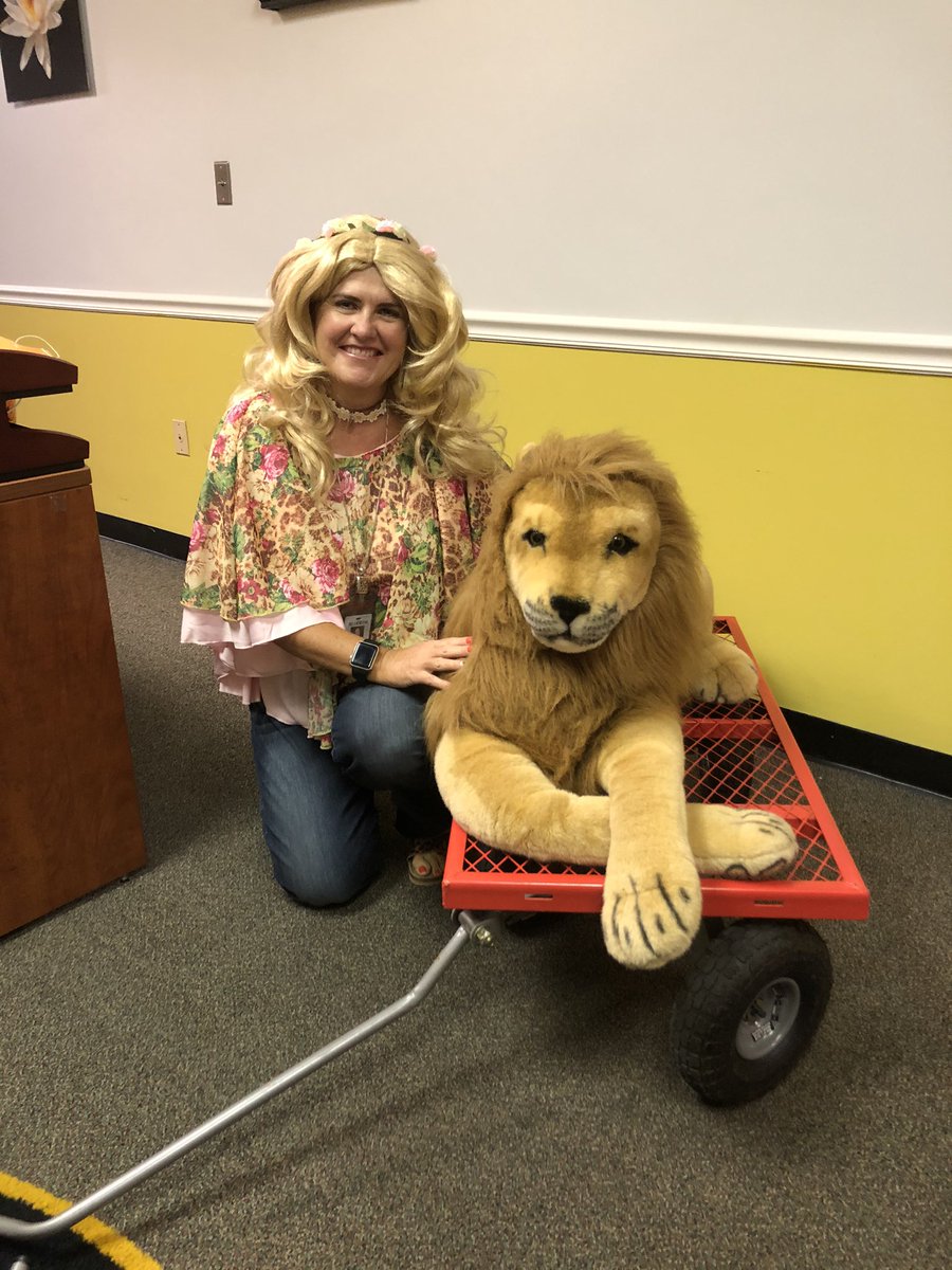 Kelly Mills Burke tweet media