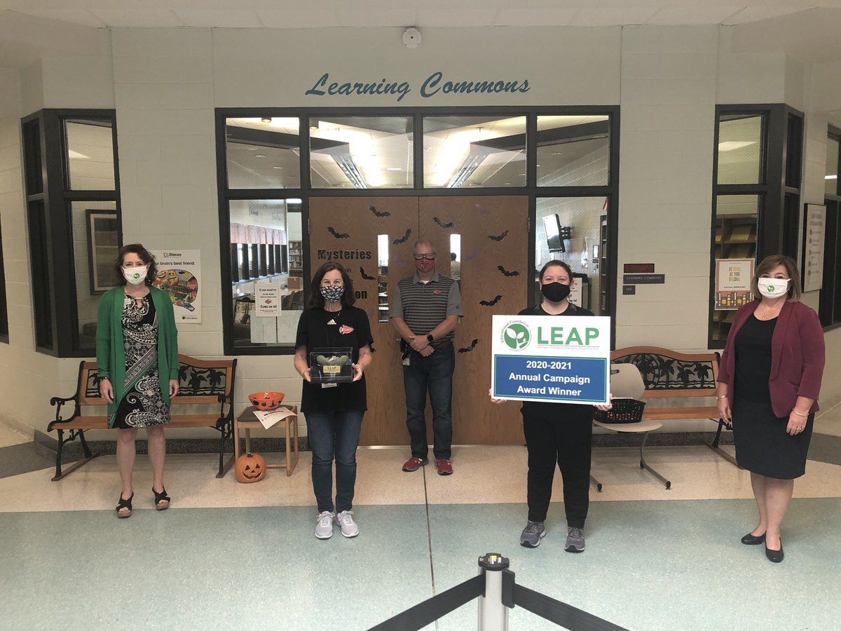 Lex1EdFound's tweet photo. Congrats to @GMSWarriors for the 1st place LEAP Campaign winner for middle schools this year with a 42% increase in employee contributions!
@lexingtonone
@GLittle_Lex1
@ricardbd
#LEAP2020 https://t.co/cP0HqQZlvV