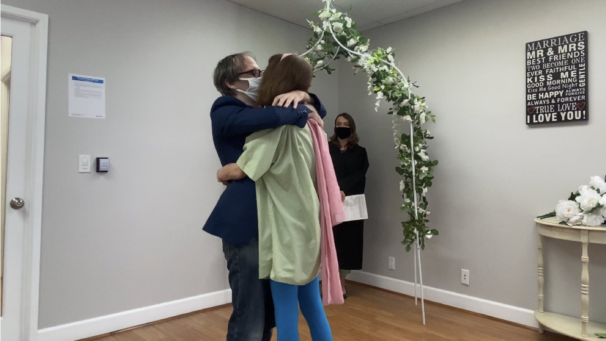 jakefogelnest's tweet photo. Mr and Mrs. Fogelnest were married today at a private COVID-19 safe ceremony in beautiful Encino, California. We have been planning this for almost a year. No, we’re not pregnant, jerk! Yes, she’s Jewish. I am the luckiest man in the world. I love you, Deb. ❤️ https://t.co/sqwm2cquh9