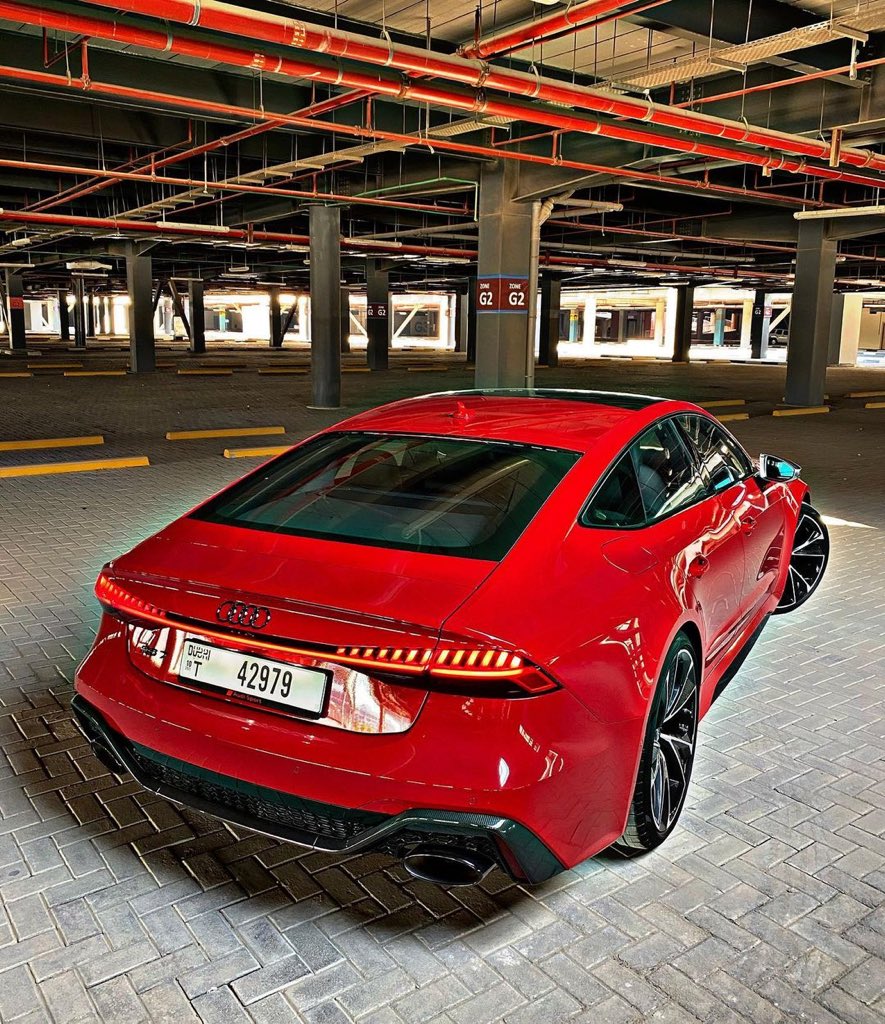 AUDI RS7 🌹