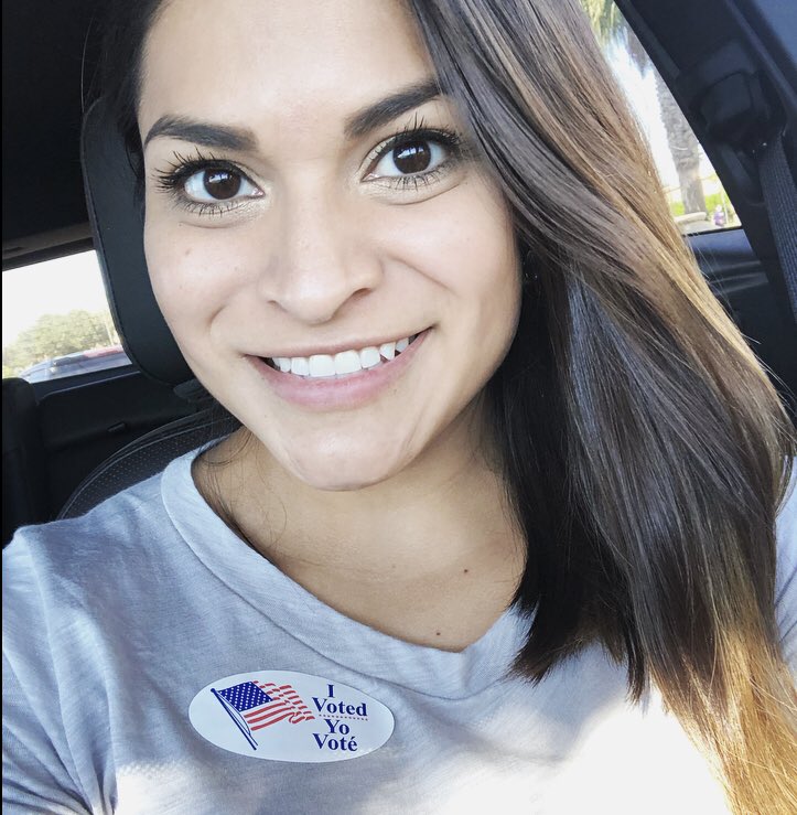 roxanneg824's tweet photo. Today is the last day for early voting. Go out at VOTE, be apart of the difference you want to see 👍🏽 https://t.co/jJwMkv1PFu