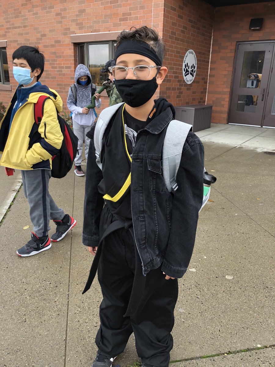 LearnWithMFern_'s tweet image. Halloween fun