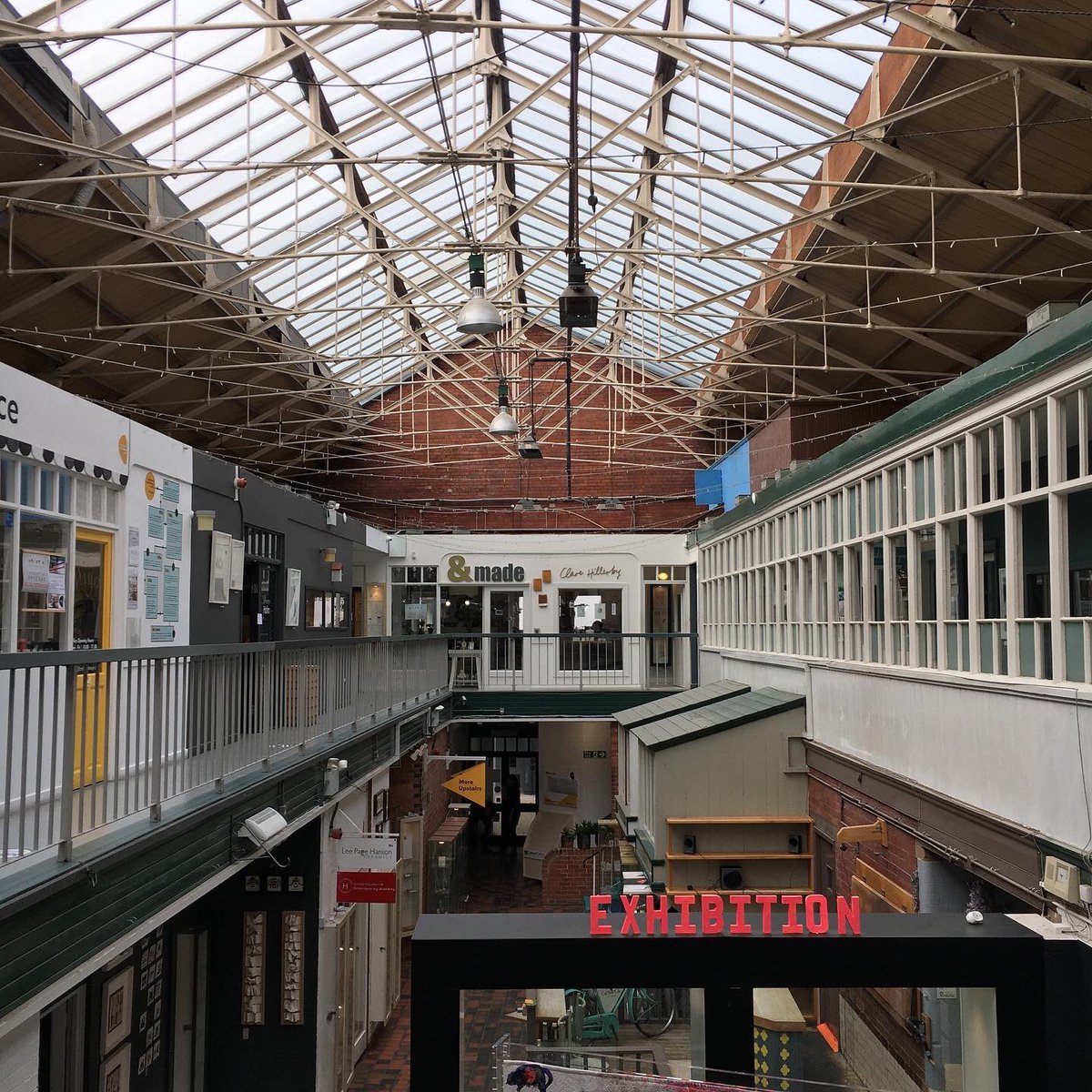 Be a part of our creative community! We have availability for studio, cafe and outdoor space for food/coffee trucks. If you’re a talented maker or businesses with exciting ideas.... We 'd love to hear from you! Email contactus@craftanddesign.com