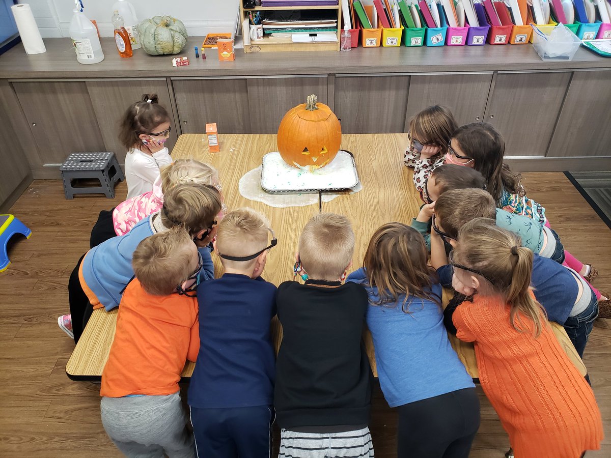 CCLSMoorhem's tweet photo. Today we learned the scientific meaning of chemical reaction. There's nothing better than safety glasses, excited screaming kiddos, and a vomiting pumpkin on Friday Funday! @CCLSChargers https://t.co/LVUKfPCRbr