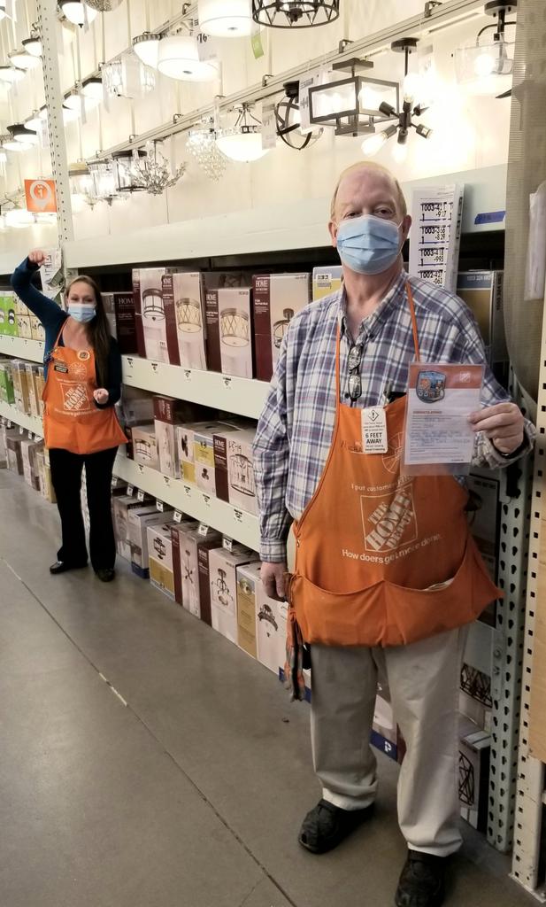 Huge shout out to DS Mike and his team for maintaining department standards and preparing for a great D27 count next week! 👏👏 
Great work 🎉🎊
#details 🧐
#Inventoryprep 📜
#badgerup 🐾