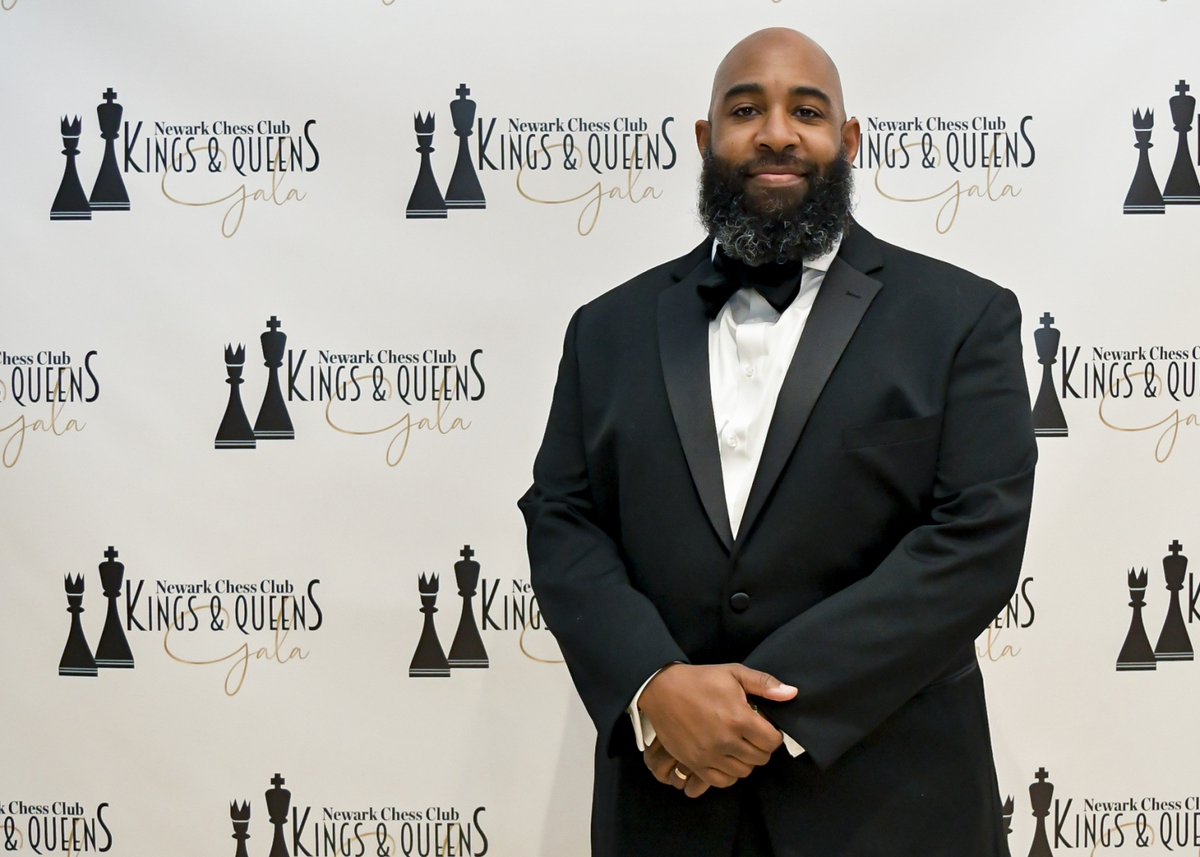 NewarkChessClub's tweet photo. #4LookChallenge #NewarkChessClub Style ‼️

 #Newark #Mentorship #NewarkIsMentorCity #BrickCity #Chess #NewarkNJ #NonProfitOrganization #GrassRoots #ChessMentorship #YouthActivity #SuccessWithChess https://t.co/Ab4gIT4fsI