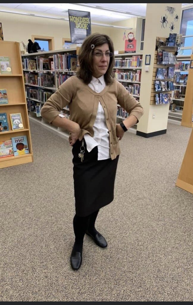 CharltonLibrary's tweet photo. Happy Halloween from Charlton Library! https://t.co/yp8VhodNiu