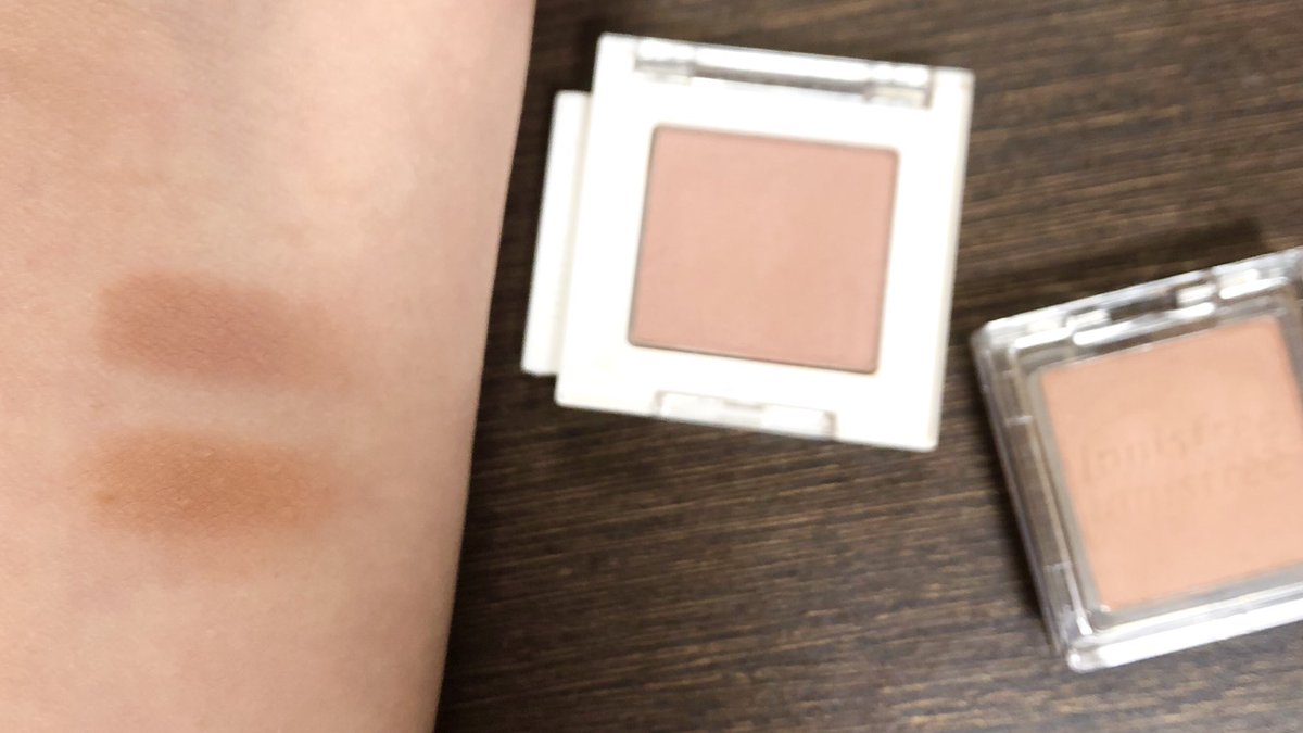 ちえ イエベ秋ソフト Addiction ザアイシャドウ 086 ラマムーニア The Face Shop モノキューブアイシャドウマット Pk01 ビンテージローズ ラマムーニアは発色強めな赤茶なので ミューテッドオータムのわたしには浮くかと思ったけれど 一緒にもらっ