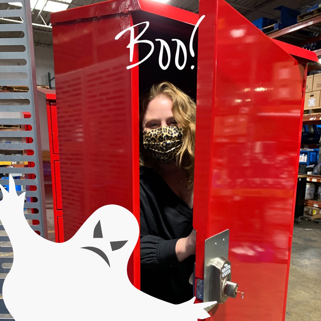 BHSbuilt's tweet image. 👻 Spooky surprises are creeping around our manufacturing facility today  #CustomLocker #BHSbuilt #Halloween2020