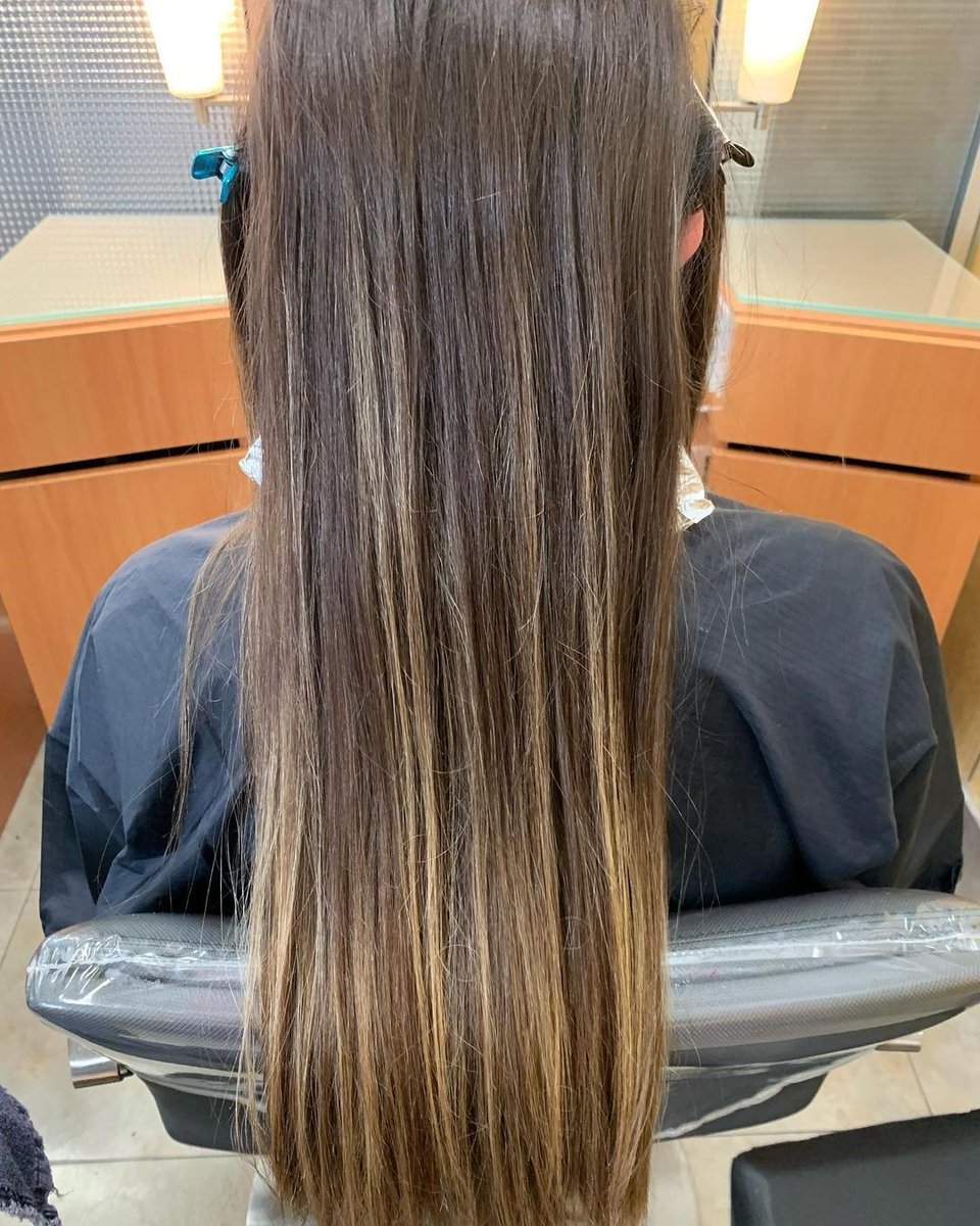 Perfection 🤩 balyage done by Chelsea - Tacoma