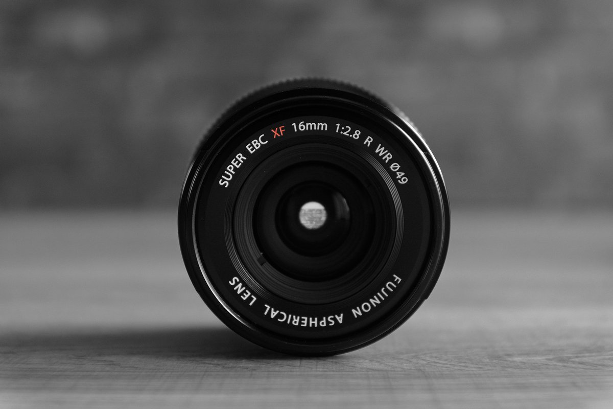 Will the Fujifilm 16mm f2.8 be a fast focusing weather sealed 28mm (FF) using Sports Finder Mode?
bit.ly/2TEsOAq
#fujifilm #16mmf2 #28mm #sportsfindermode #lens