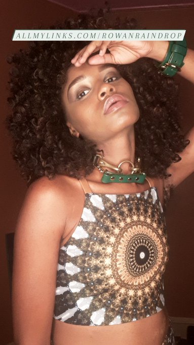 A friend said I should be a Spice Girl for Halloween. Kinda already got that Scary Spice thing goin'<a href="/tag/femdom"class="tags"><span>#femdom</span></a><a href="/tag/reparations"class="tags"><span>#reparations</span></a><a href="/tag/findom"class="tags"><span>#findom</span></a><a href="/tag/juneteenth"class="tags"><span>#juneteenth</span></a><a href="/tag/goddessrowanrain"class="tags"><span>#goddessrowanrain</span></a>