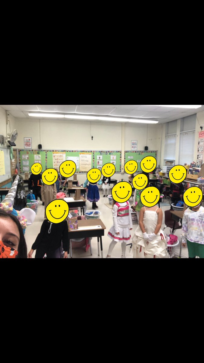 KellyRubin19's tweet photo. Had a fun-filled day with my firsties. This is truly the best job in the world! ❤️👻 @WallTwpSchools @CentralSchool3 https://t.co/PvcLfLZP5c