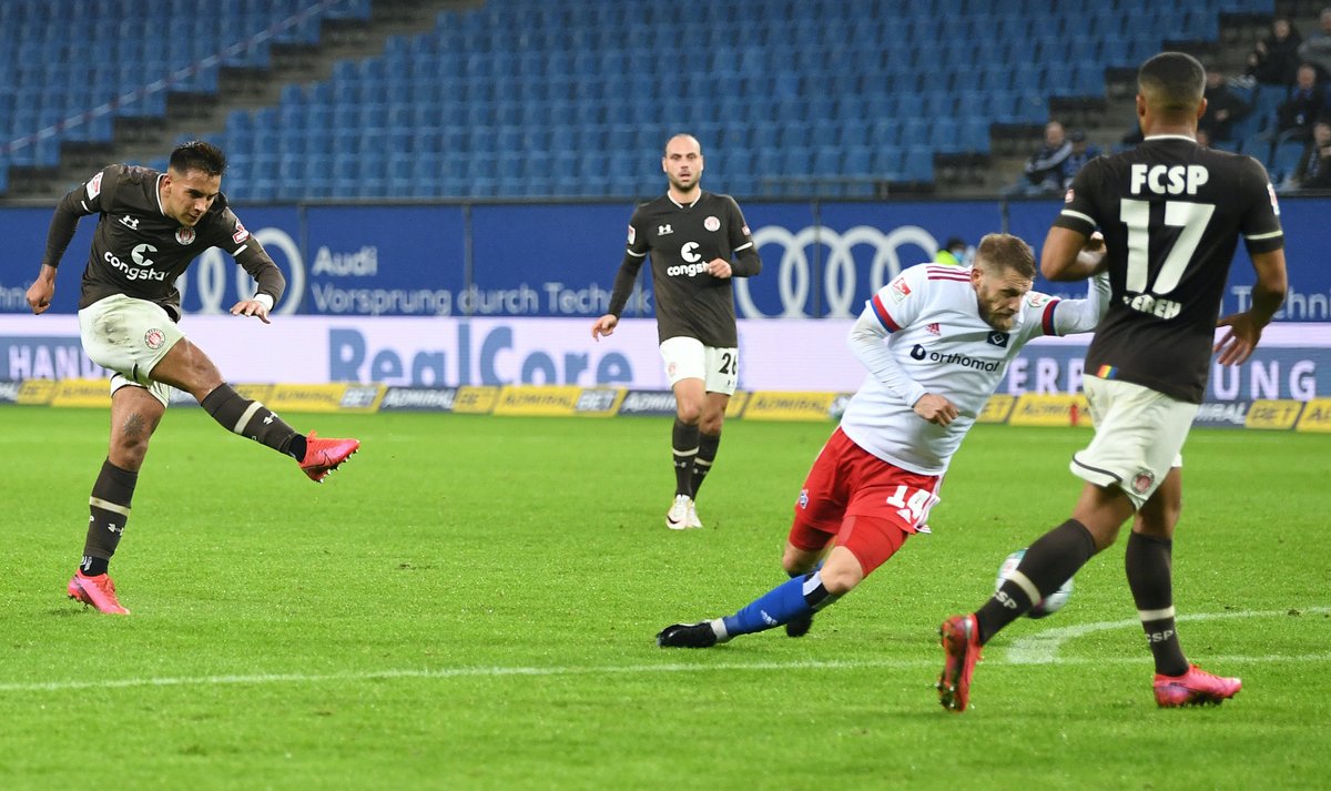 piratasdelsurok's tweet photo. #PostalesDelPartido
Rodrigo Zalazar ya saco el fierrazo que se meteria junto al palo de Ulriech. Otro muy buen partido de Rodrigo que estuvo en todos lados, lo que genero que llegue al 2do tiempo acarreando cansancio.
#FCSP
📸 https://t.co/auJRYDvDSW https://t.co/dJvN9XgKOp