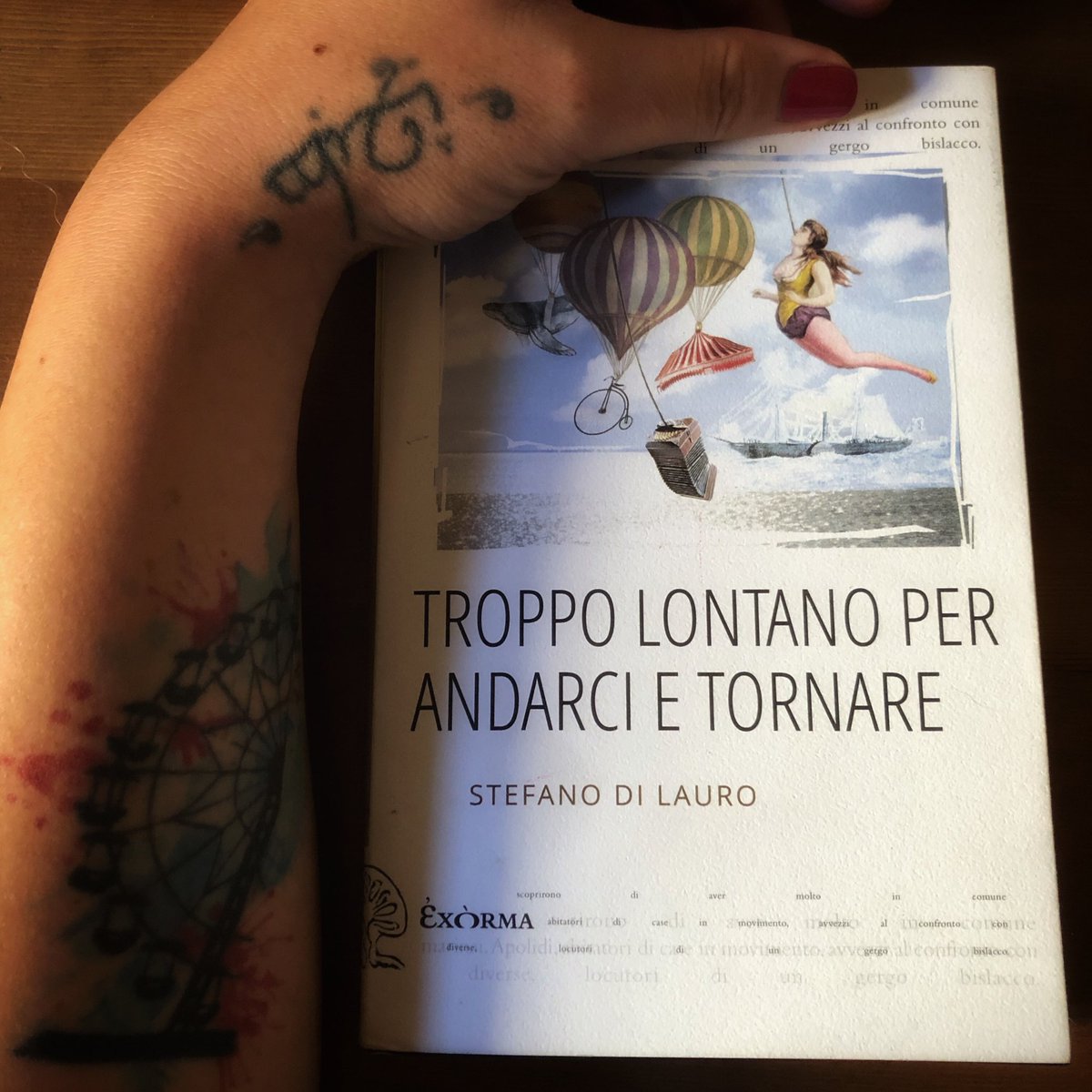Hitomi_Kinky's tweet photo. E che tu sappia o meno la sua lingua lui ti parlerà in musica. La quale, sia detto per inciso, da che mondo è mondo, è la sola arte che muove gli affetti senza significare un accidente. @ExormaEdizioni @VentagliP @CasaLettori @CasaScrittori #30Ottobre #leggere https://t.co/k27adcmRco
