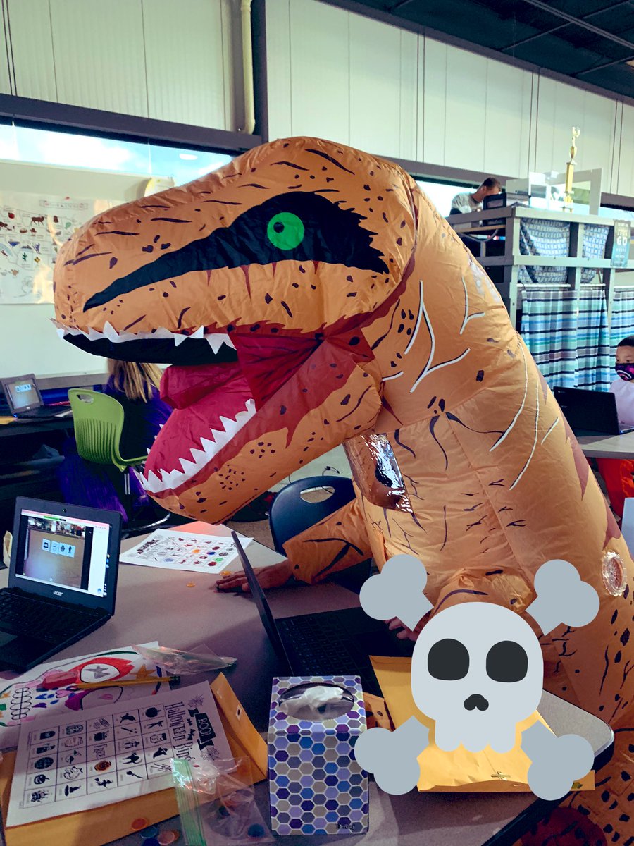 Miss Austin tweet media