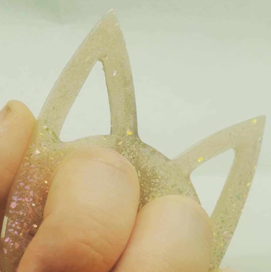 PaperMoonsStore's tweet image. Self Defense Keychains! Now available at ThePaperMoonsStore.etsy.com #keychain #etsy #smallbusiness #selfdefense #kittykeychain #resinart #resin