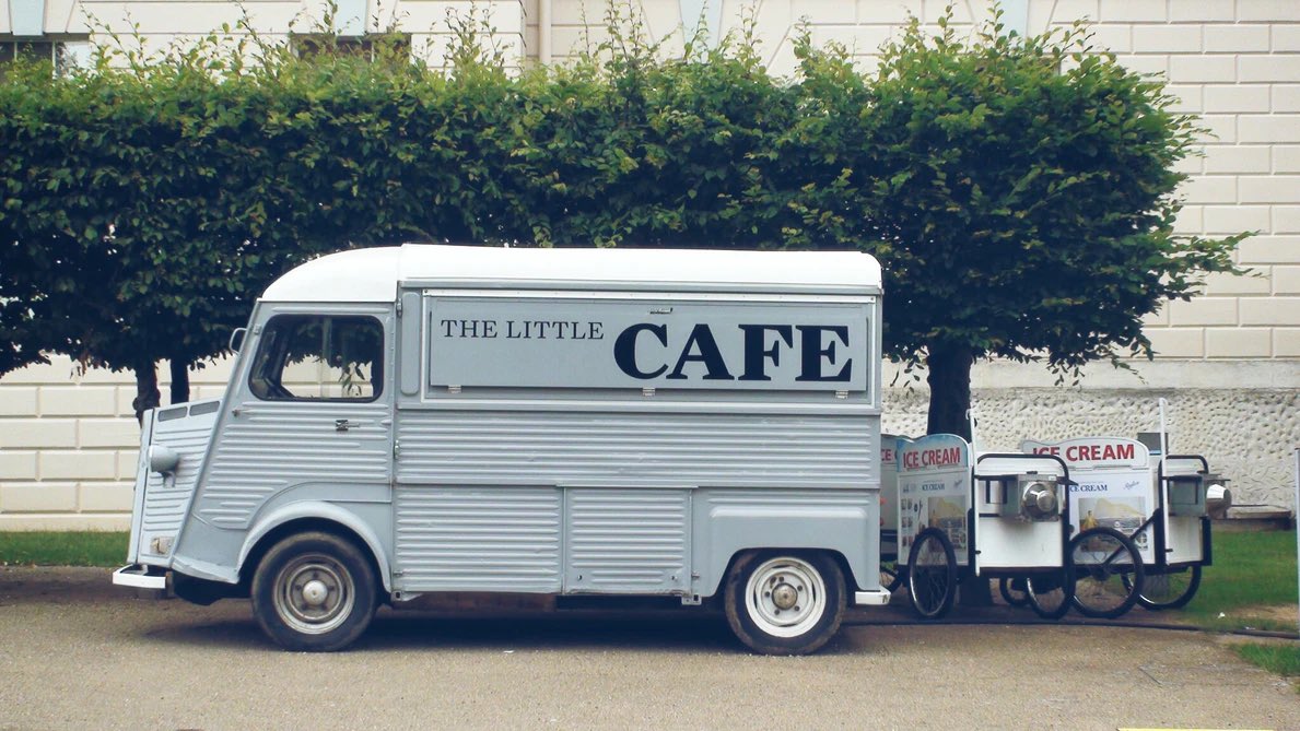 onodoginc's tweet photo. It’s amazing to look around and see how many different applications there are for food trucks and carts. Converted vans, buses, and trailers are just the beginning! As long as it has wheels and can bring food to the people! Swipe through to see some pretty noteworthy ones! https://t.co/Evukb3zRUU