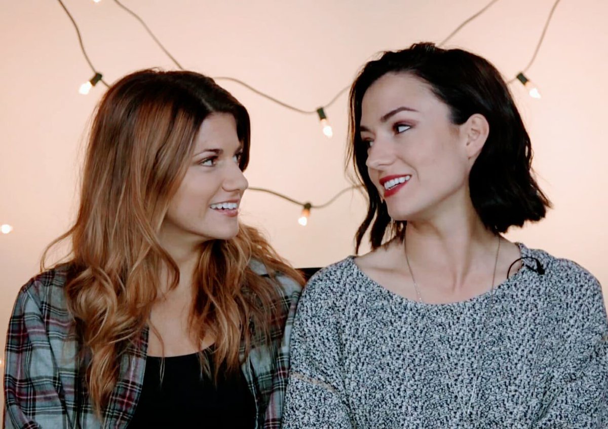 releaseddiamond's tweet photo. I miss them together https://t.co/57pBUhnzrA