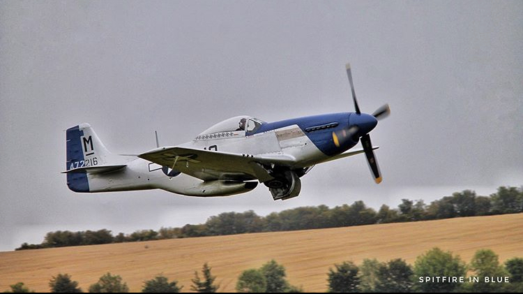 MissHelenP51's tweet photo. Reposting from the Spitfire in Blue Instagram from their September #mustangmonday post.⁣ Thanks for the beautiful takeoff shot of me from the 2018 Battle of Britain airshow. ⁣ #p51mustang #misshelen #warbirdphotography https://t.co/OAIT1swmc8