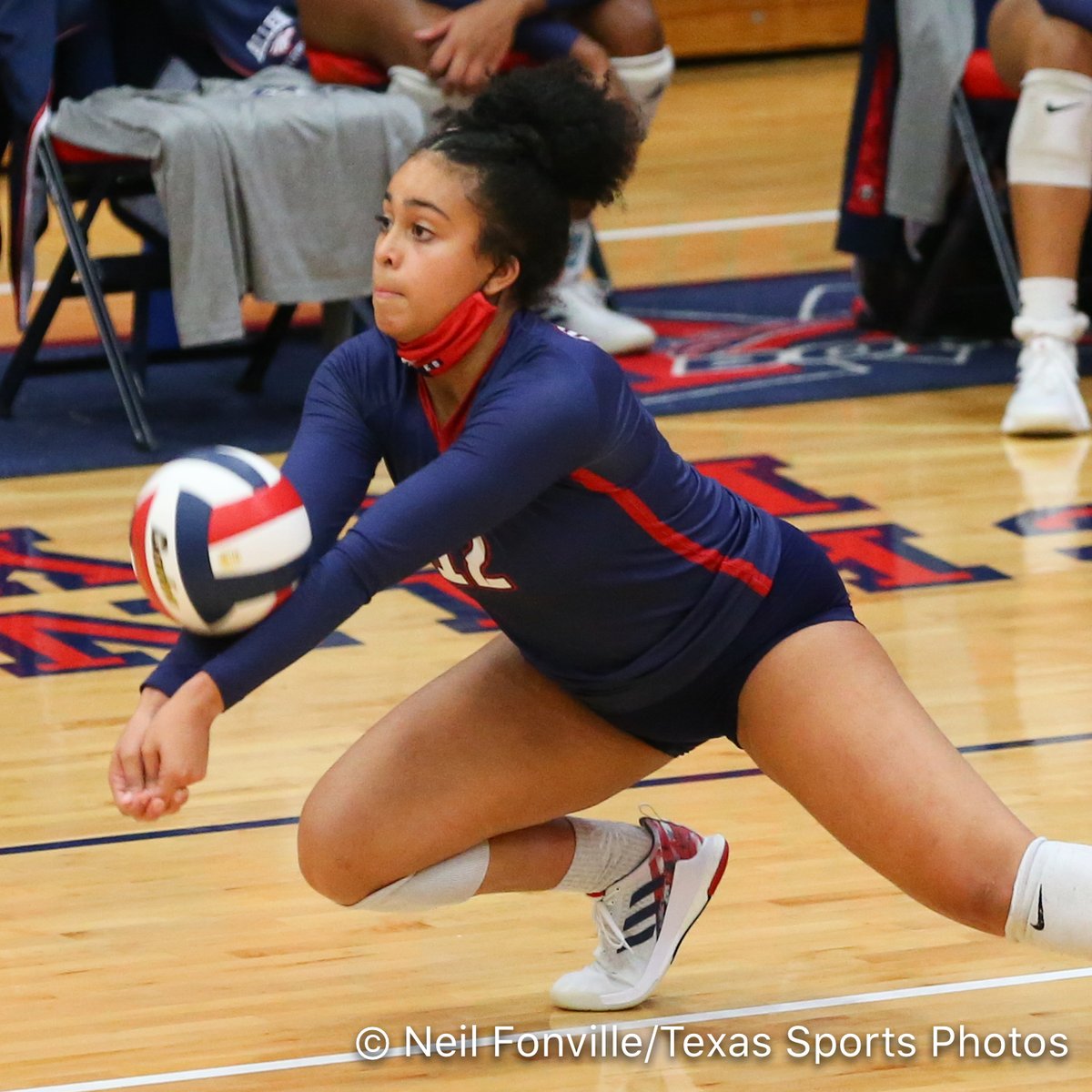 TXSportsPhotos's tweet photo. VOLLEYBALL GAMEDAY:  Good Luck to @AllenVBall against Prosper today @ 5:30. Head by before @alleneaglesfb and show the ladies some support! @DetwilerMaya @EmilyCanaan https://t.co/Qmf1eRfRJP
