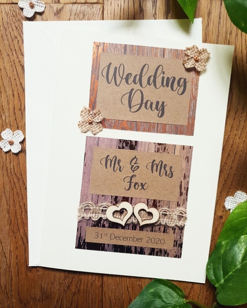 🌻 Just Married! Mark the couple's big day with this cute personalised design! 

etsy.com/uk/listing/881…
