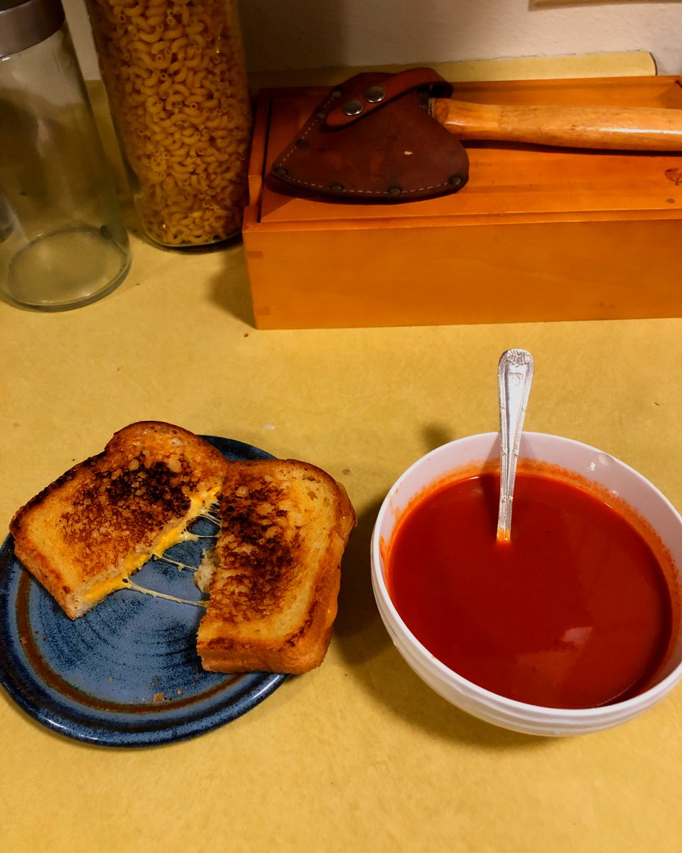 Tomato soup and grilled cheese the #Missoulaway. Organic tomato soup from the good #Foodstore and grilled cheese with bread from #LePetit ๐
๐ง
#DIDO #DIDOPerspective #DayInDayOut #Perspective #Thursday #ThursdayThoughts #Montana #Missoula #MovingForward #BePostive https://t.co/nvU1Ujy79G