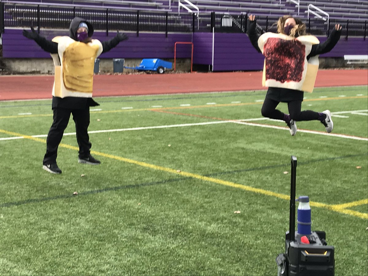 KenyonCollegeAD's tweet photo. Grateful for Halloween fun @KenyonSports!  #gratitude https://t.co/Uwl78XKngC