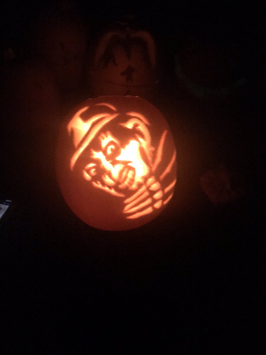 trisha51544580's tweet photo. @PATCarletonHigh Elleanne’s pumpkin carvings https://t.co/2v4WftKE7b