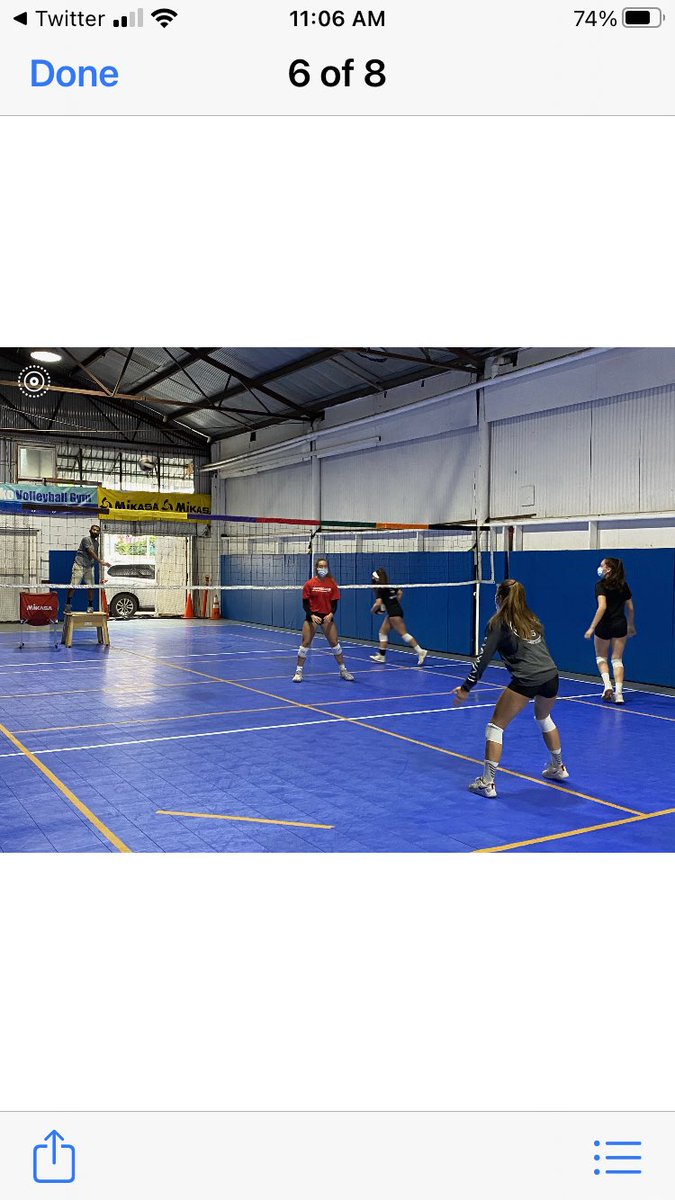 DaveShoji's tweet image. Back in the gym for the 1st time since 2017, helping some young players get better. Needed ice bag after. #kakaakogym