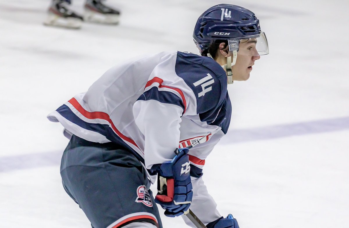 #MetroJets outshoot Lake Erie 61-15 and take a 7-3 win this evening!