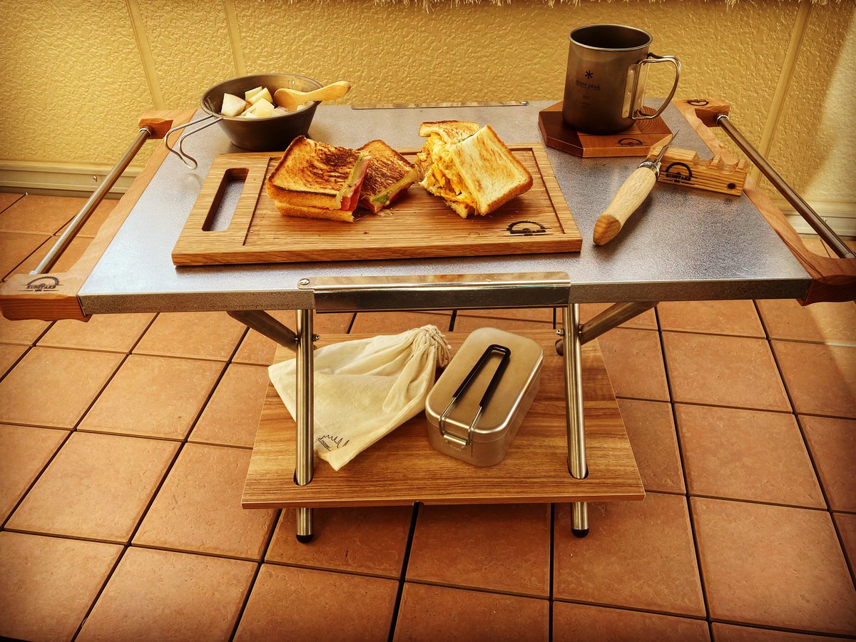 おはようございます☀️テストを兼ねてベランダモーニング🍽
#kunitakeOnlinsshop
#kunitake #国武工芸
#家具職人が造る木工雑貨
#木工雑貨 #アウトドア
#アウトドア用品 #キャンプギア
#キャンプ道具 #キャンプ
#キャンプ好きな人と繋がりたい
#登山 #山登り #トレッキング
#登山好きな人と繋がりたい https://t.co/L7GiSYwB3U