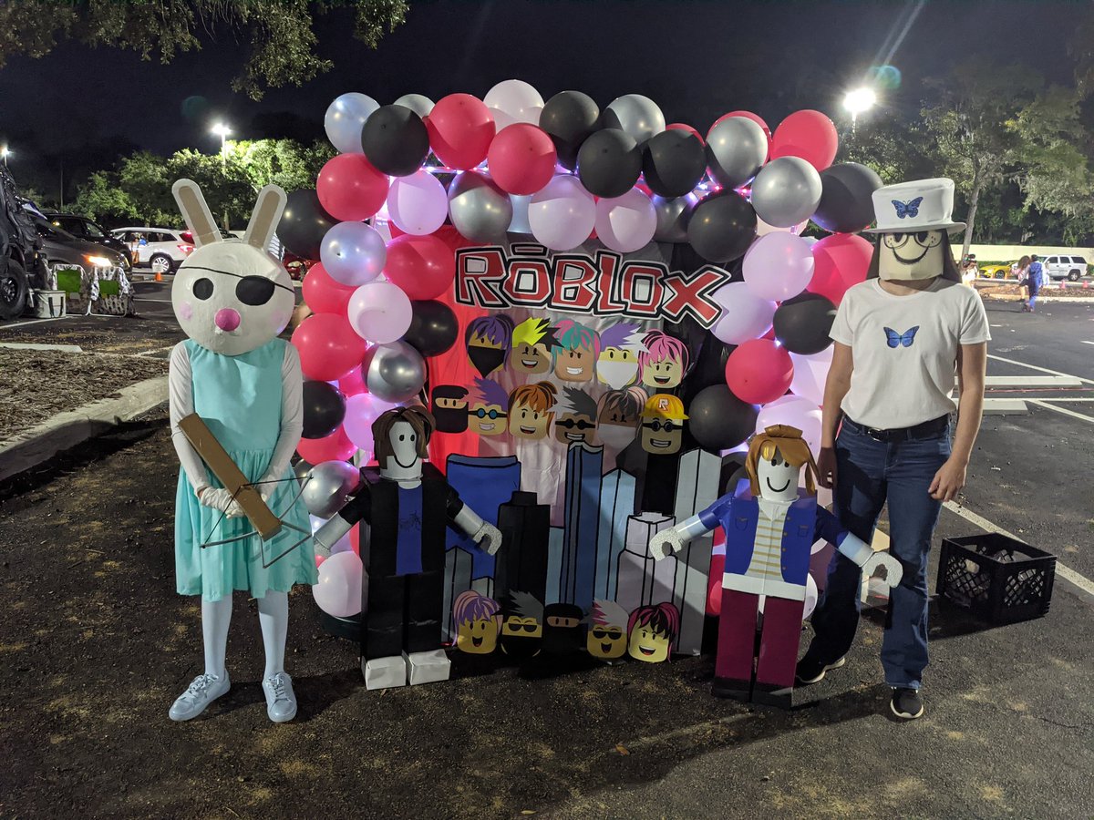 Trunk or treat success! #Roblox #piggy #bunny #TrunkOrTreat #robloxpiggy