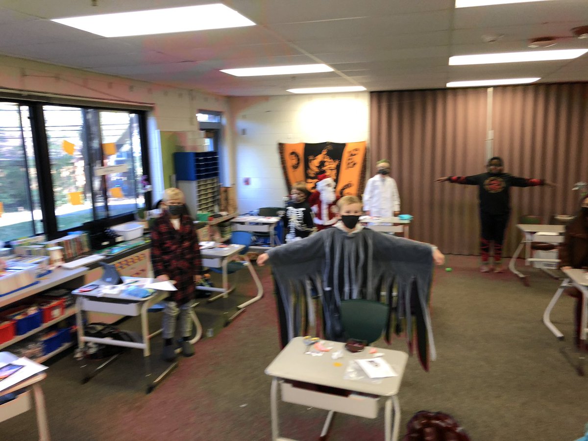 TeamAllen25 tweet media