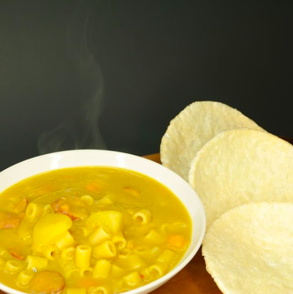 BroghiePoppers's tweet photo. Fall is here🍂, bringing with it chillier days!😱 What better way to warm up the heart and soul than a big cup of soup n’ Broghies? Try this combo and let us know what you think! 👇😋 https://t.co/okxMHItiDr