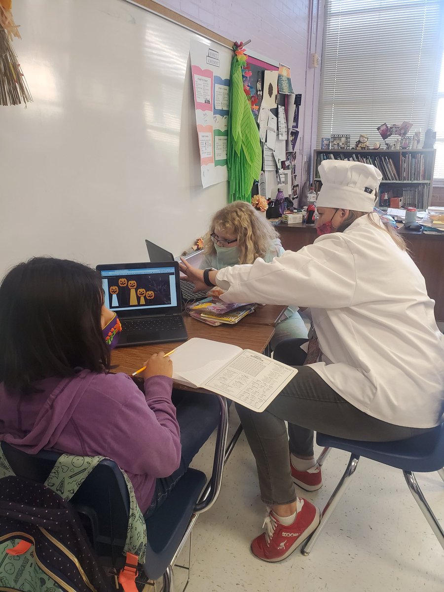 RubioClass's tweet image. Trying our hands and working our brains as we try to work out way out of these Halloween Virtual Escape Rooms. Thanks @KarenKubala for the suggestion! @Southside_AISD