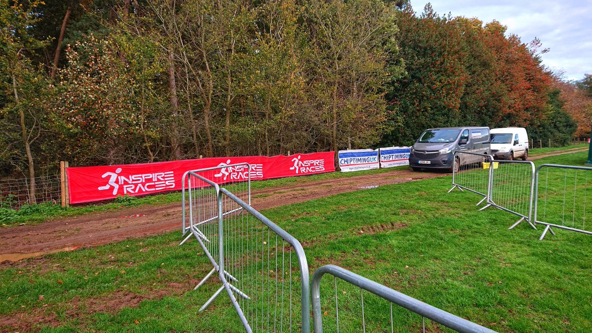 Out at the beautiful #HaughleyPark earlier today helping to setup for the <a href="/Inspireraces/">Inspire Races</a> #MedalChaser on Sunday.

Such magnificently beautiful venue!

#ViewFromTheOffice 

#trailrunning #EveryMileCounts #socialdistancingrun