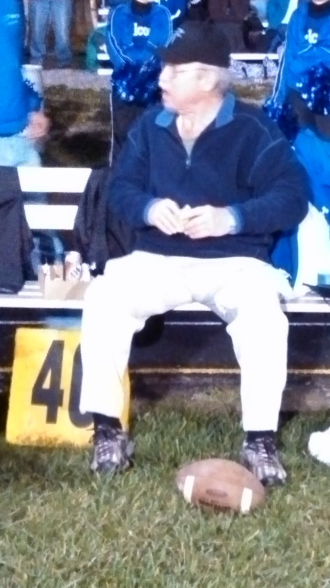 UHSACV_Football's tweet photo. Can't describe how saddened we are at the passing of Dave "Doc" Middleton. Doc was involved with A-C Valley School District and athletics for 50+ years. He was also a big part of UHS-ACV Football.  You will be missed, Doc. Rest in peace. https://t.co/ea9TFr2lWE