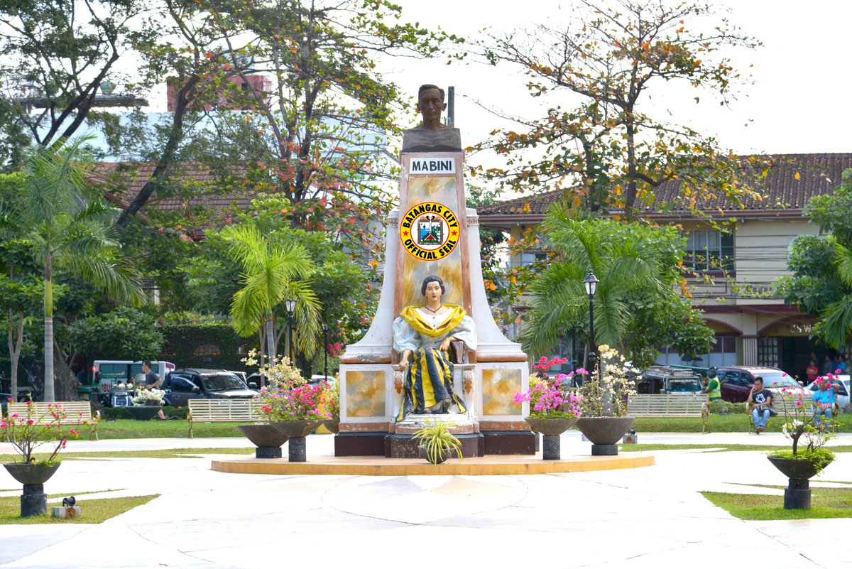 WWFCities's tweet photo. 2/3 In addition to recognizing the importance of public engagement in achieving sustainability goals, Batangas City aims to be the 1st carbon-neutral city in the country by 2030 and has developed comprehensive climate mitigation &amp; adaptation plans. #WeLoveCities https://t.co/ewiFWhr4c9