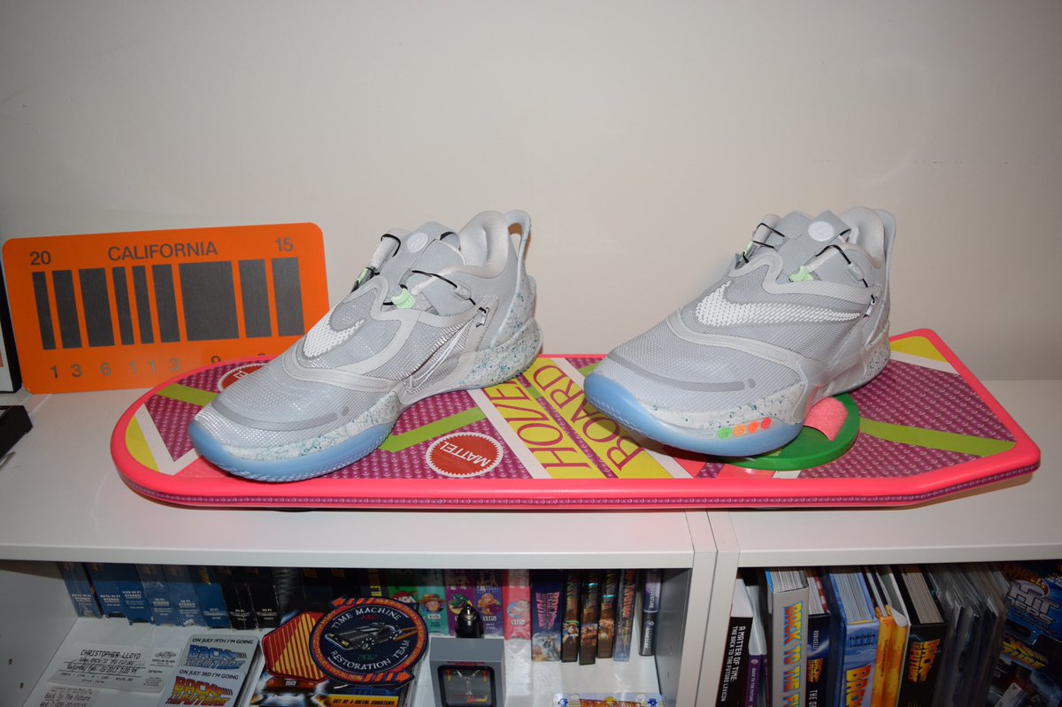 collectbttf's tweet photo. The new @nike Adapt BB 2.0 Mag sneakers have arrived! Check out these unboxing photos and stay tuned tomorrow for a video demo!
#backtothefuture #bttf #bttf35 #nike #mag #nikeadaptbb #nikeadapt #powerlaces #hoverboard #docbrown #martymcfly #snkrs #retro https://t.co/eSp6X9Ekzr