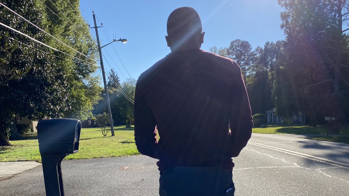 MoeBrownSC's tweet photo. We’re going to do this...

One door at a time.

One voice at a time. 

One voter at a time. https://t.co/OAZzvJy8iE