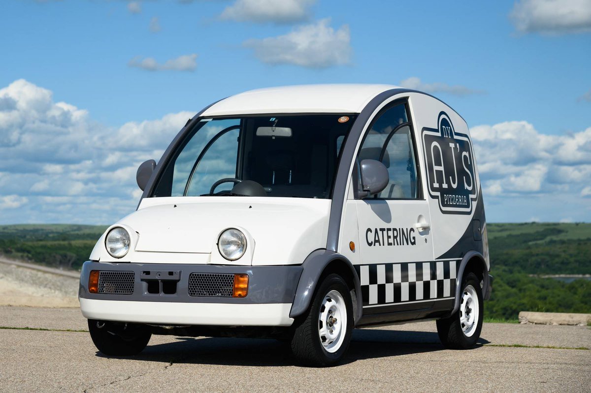 Cliffdog01's tweet photo. @itsvantime 1989 Nissan S-Cargo
Watch
Imported JDM Van Previously Owned by #DougCar
@DougDeMuro
"Of all the cars I've ever owned, the one I regret selling the most is this S-Cargo."
https://t.co/DyrFeoz5va https://t.co/Brcuv0aUyR
