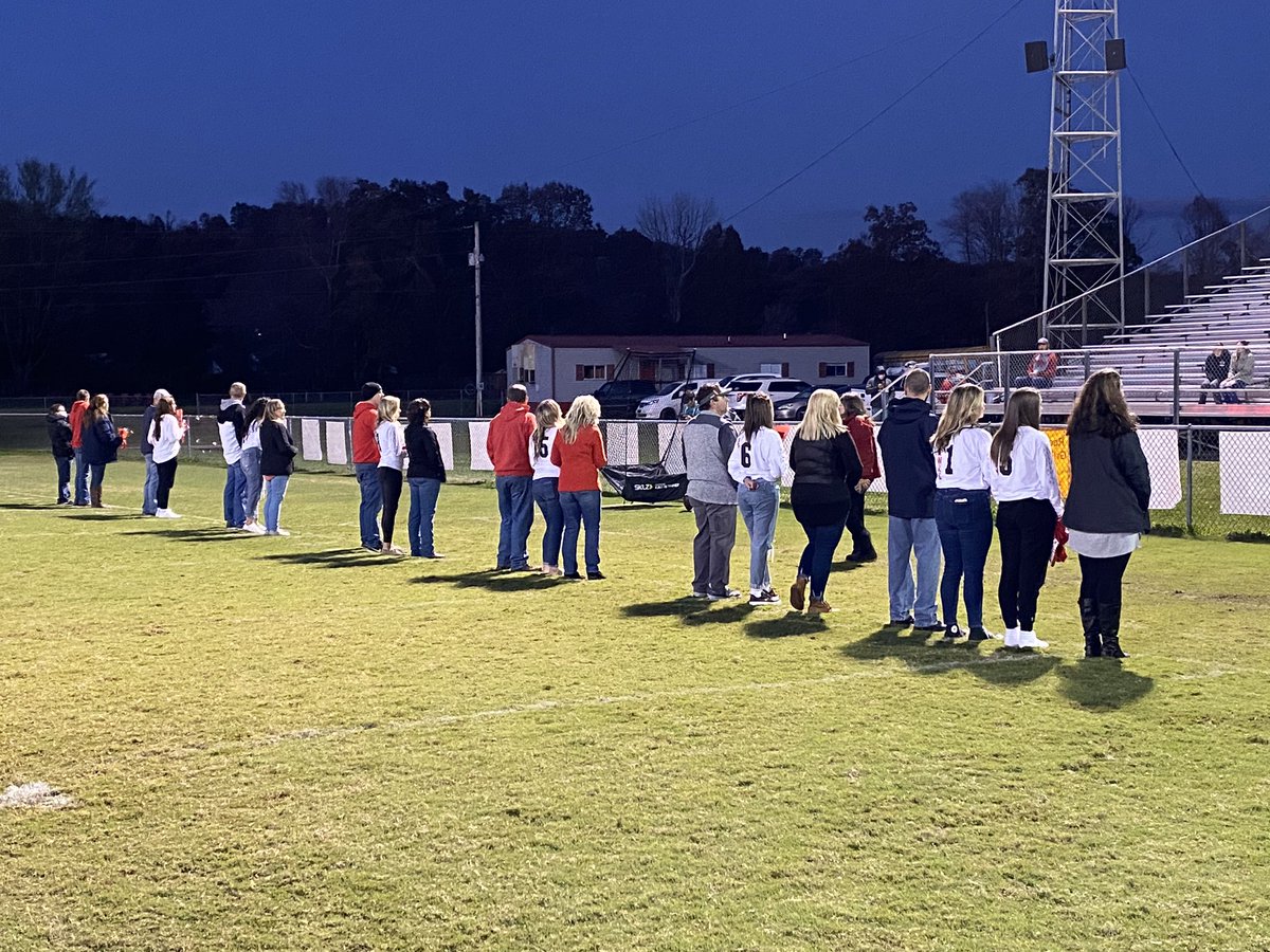 My seniors on the field one more time <a href="/alliyahnagy/">Alliyah</a> <a href="/allierae_03/">allie bailey</a> <a href="/Rylee__roo/">Rylee Cotton</a> <a href="/JuliaButts23/">julia butts</a> <a href="/AbbyBridges16/">Abby ;)</a> <a href="/tori_sexton23/">tori sexton</a> <a href="/darastanley11/">dara</a>