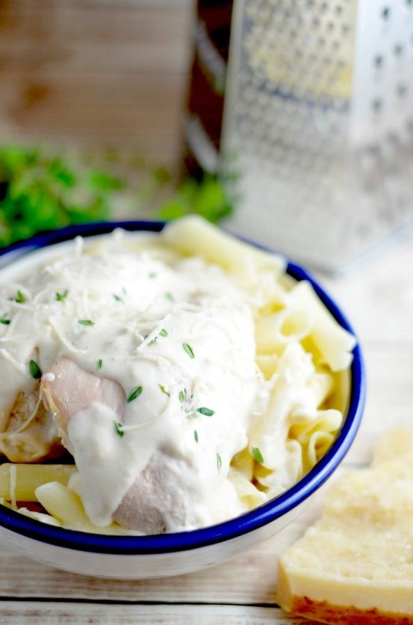 Garlic Parmesan Crock-Pot Dump Chicken Is Da Bomb! Easy to make without slaving over the stove all day ! #crockpot #recipes #foodporn bit.ly/35jJP8l