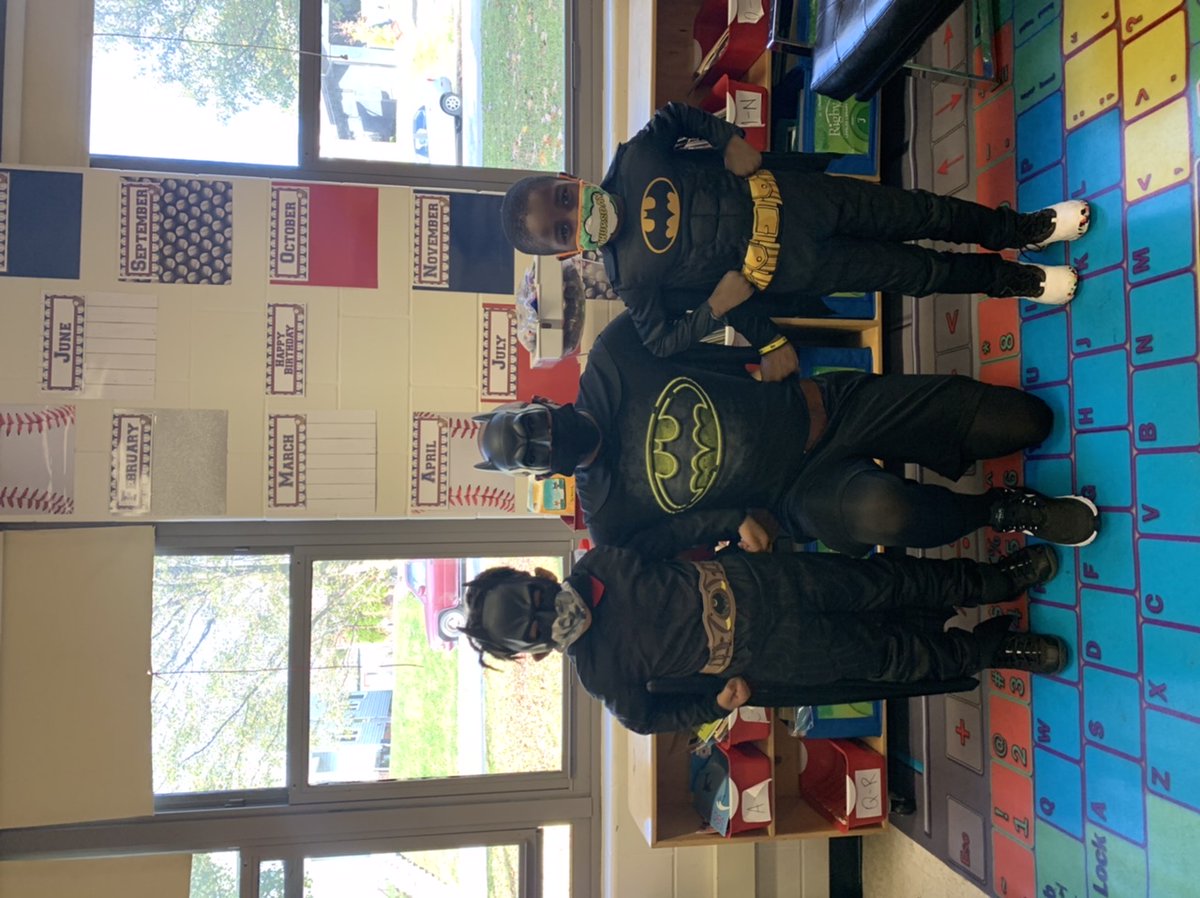 JWRiley43's tweet photo. The characters came out today at the Hive! What a way to end #IPSWeek 2020.
@Laurenjindy @brynn_kardash @IPSSchools @AleesiaLJohnson https://t.co/HSCOTwZM1u