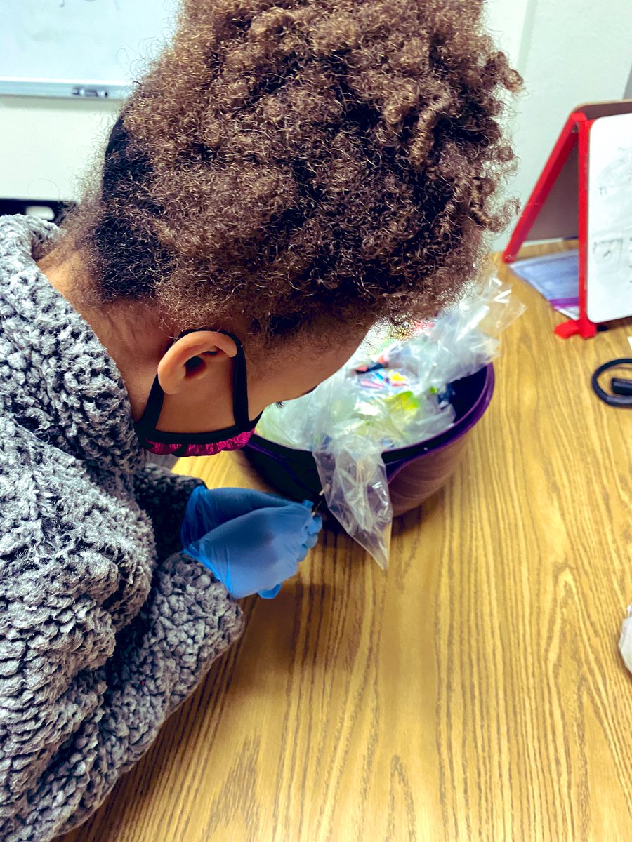 tiarafraz15's tweet photo. When you hear side convos about the lesson being fun in all 4 classes #teacherwin changed up my usual Halloween Fun #lockBOWLescape🤣 #spiraledTEKS #unscramble #makeapuzzle #blocknumber #gonworkforthiscandy https://t.co/8oqHSY9N7C